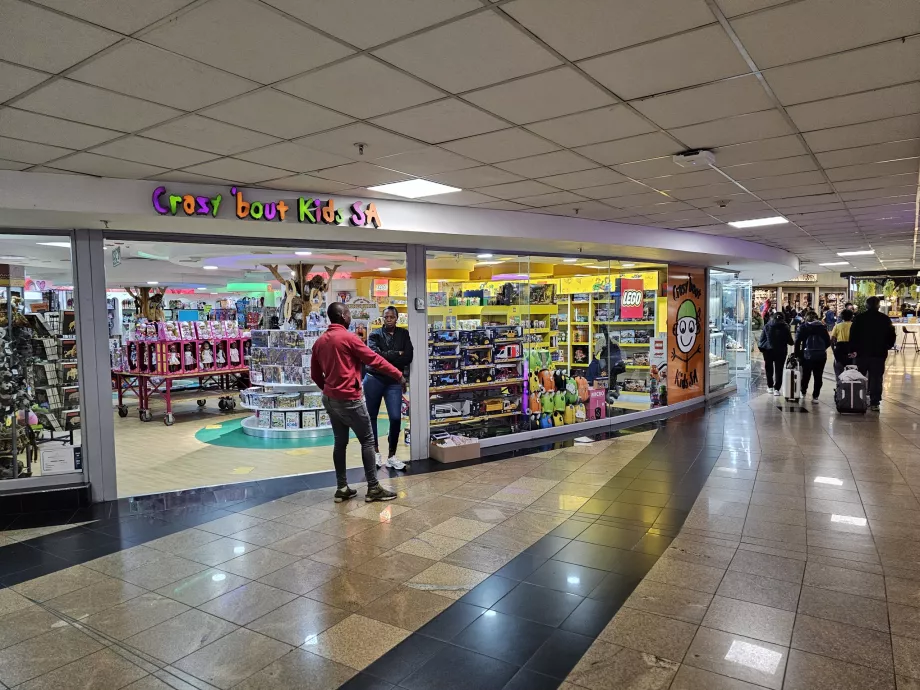 Žaislų parduotuvė, tranzito zona