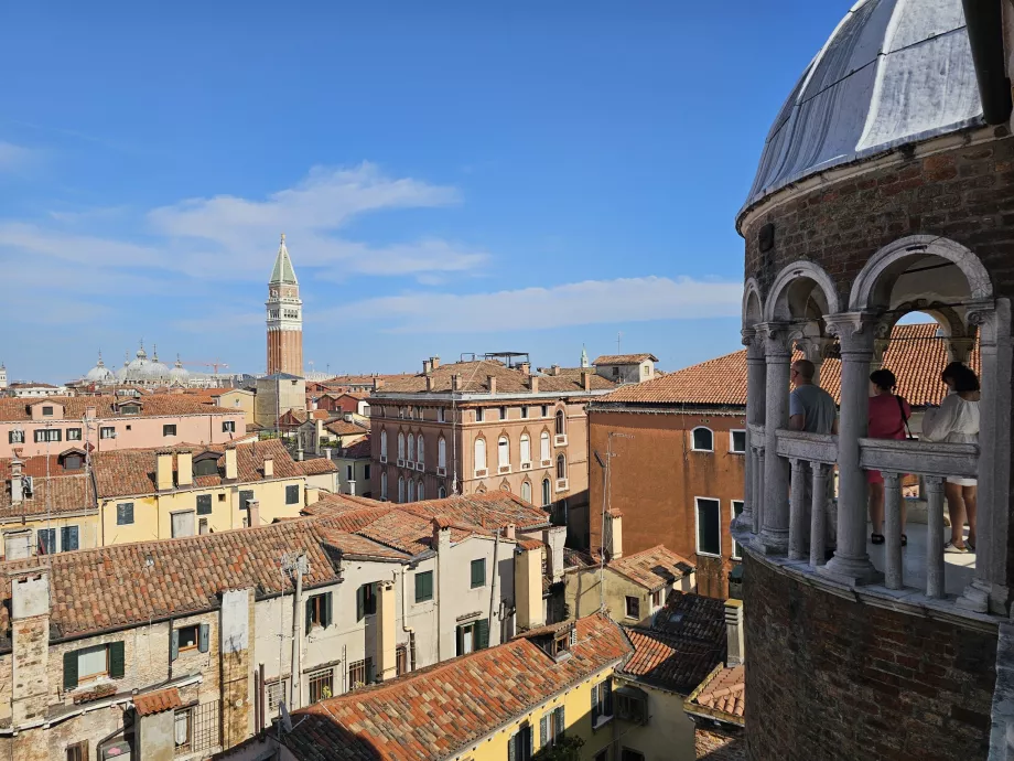 Vaizdas iš Palazzo Contraini del Bovolo