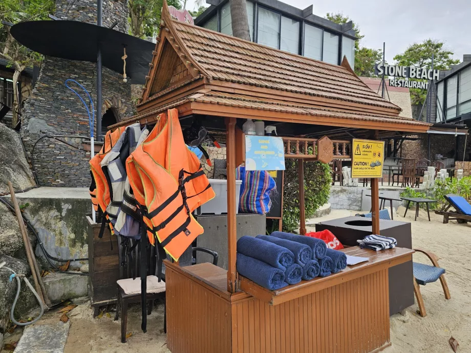 Rankšluosčių nuoma viešbučio paplūdimyje