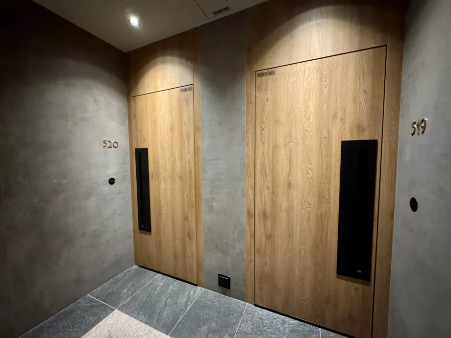 Kambario numeris 520