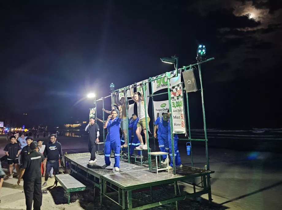 Mėnulio pilnaties vakarėlis