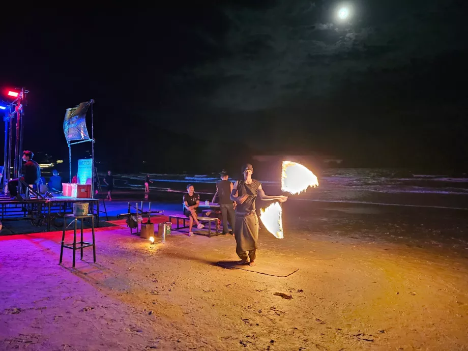 Mėnulio pilnaties vakarėlis