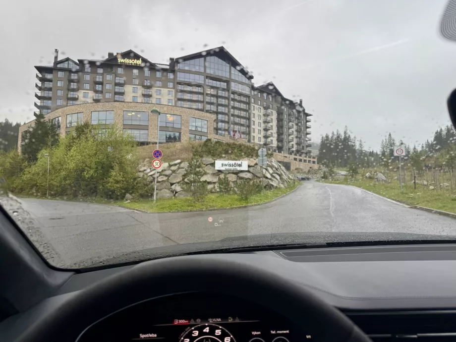 Kaip atvykti į Swissôtel Damian Jasna