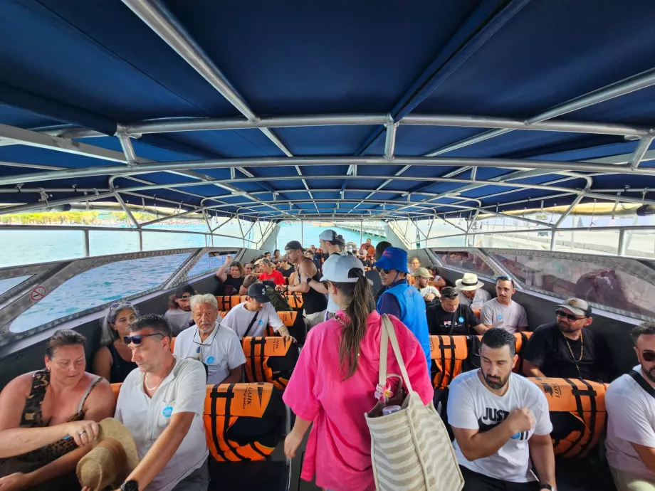 Greitaeigio katerio "Koh Phangan - Koh Samui" vidus