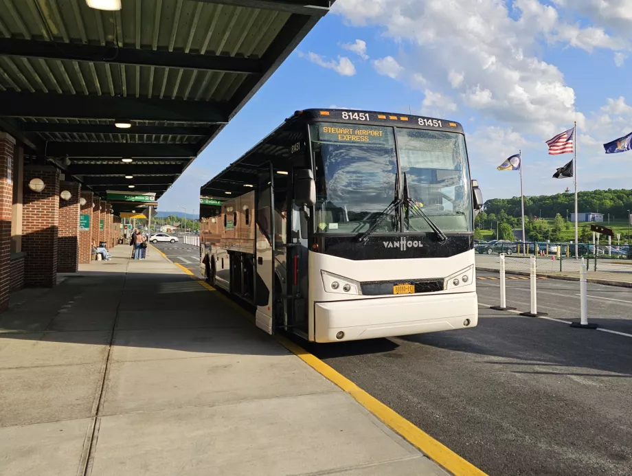 "Megabus" į Niujorko centrą