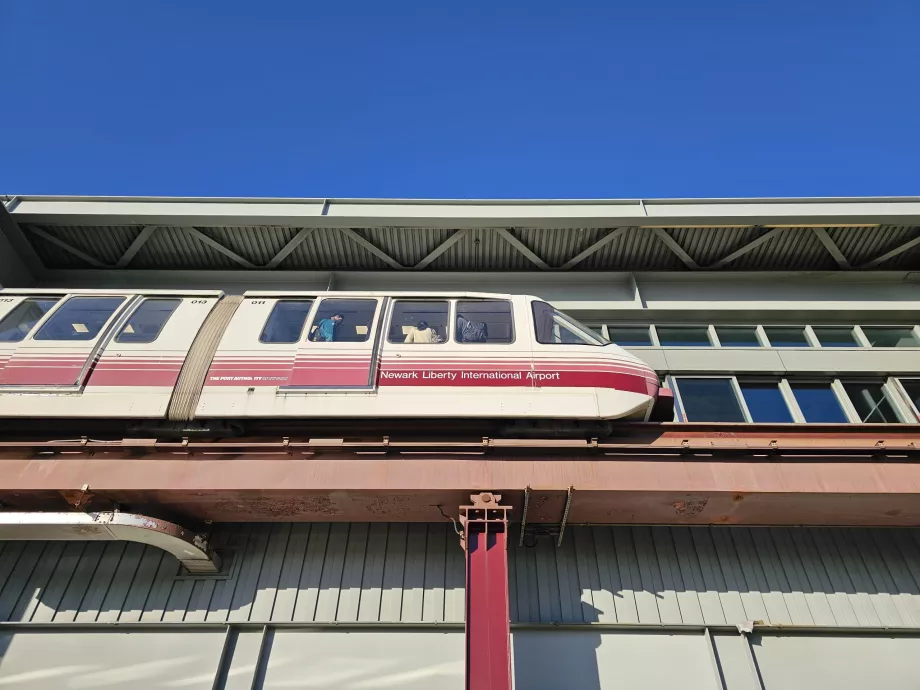 "Airtrain"