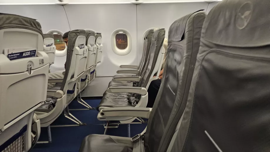 Ekonominė klasė, "Airbus A320