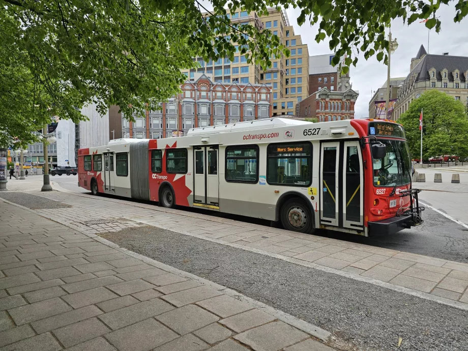 Autobusas Otava