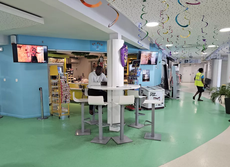 Baras viešojoje erdvėje