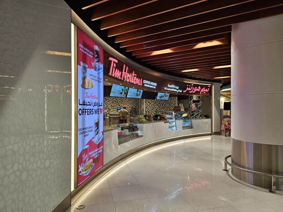 "Tim Hortons", antresolė, viešoji dalis