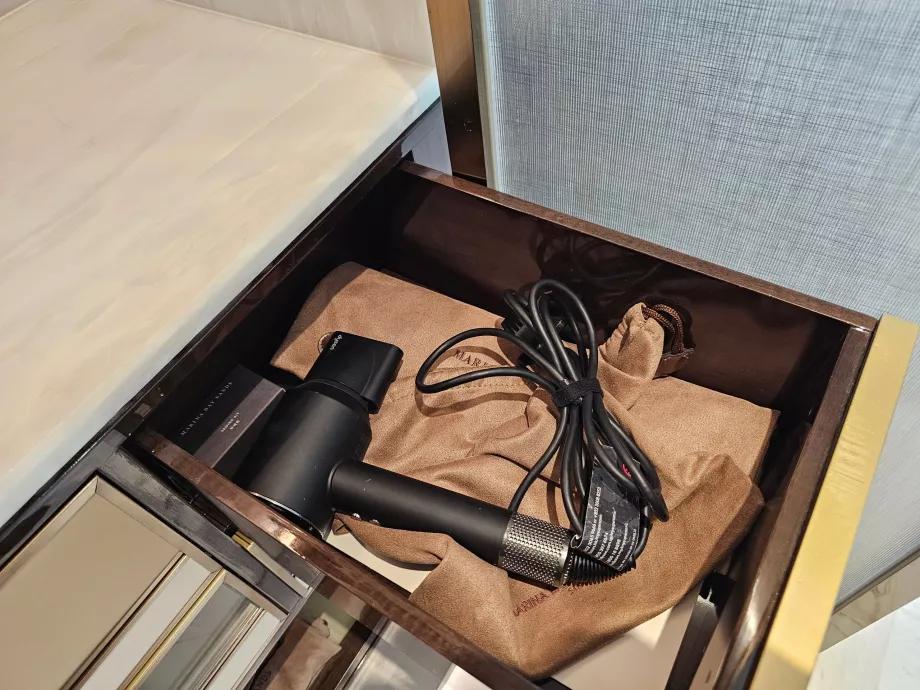 Plaukų džiovintuvas