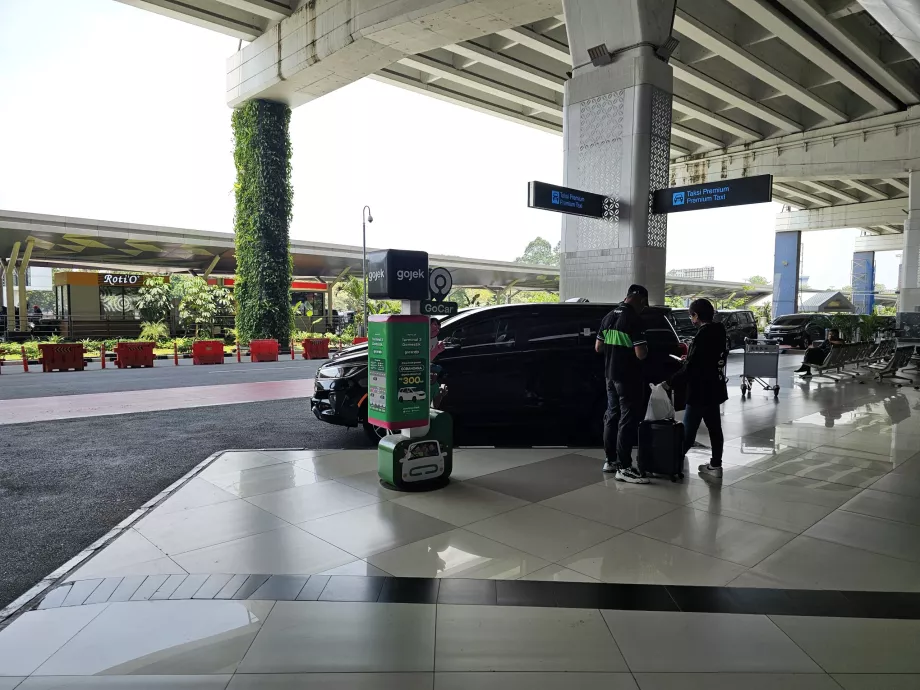 Stotis Gojek, 3 terminalas