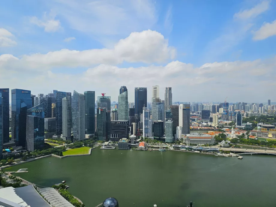 Vaizdas iš MBS stogo baseino