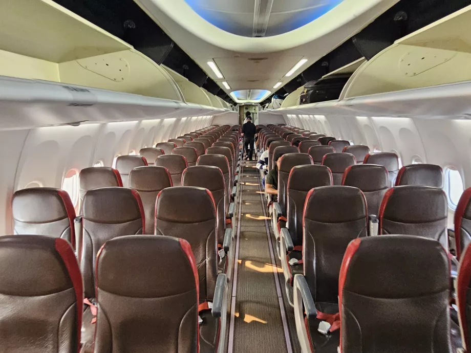 Ekonominės klasės sėdynės, Batik Air