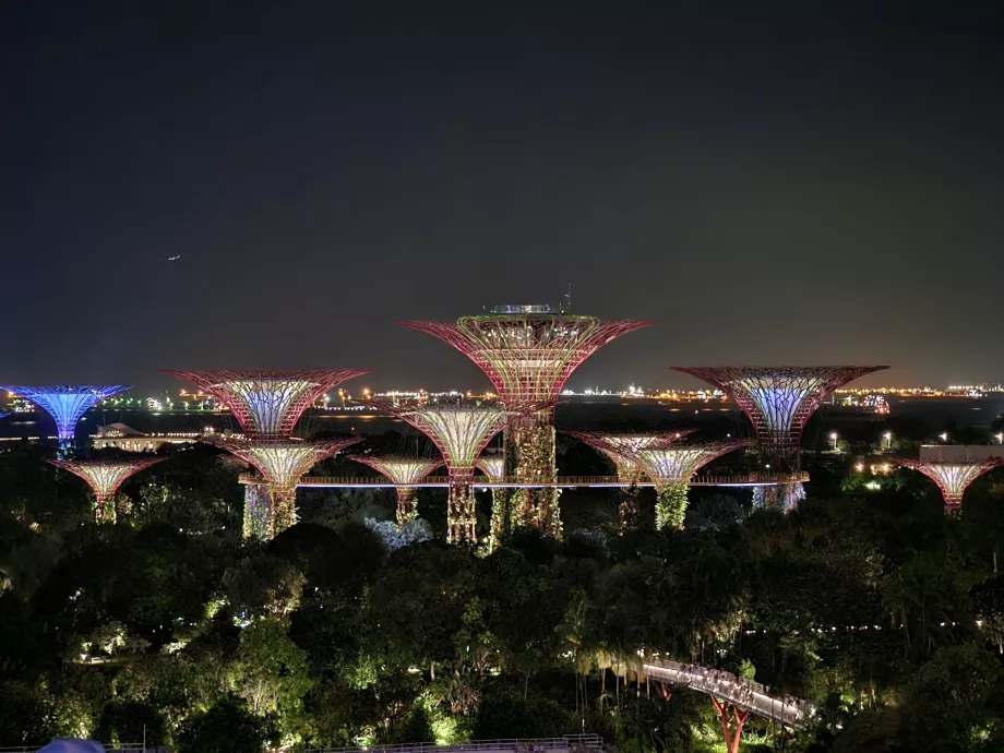 Naktinis vaizdas iš kambario