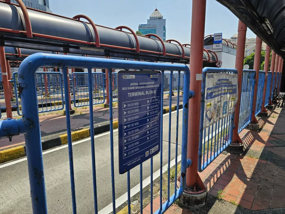 Tvarkaraštis, M blokas