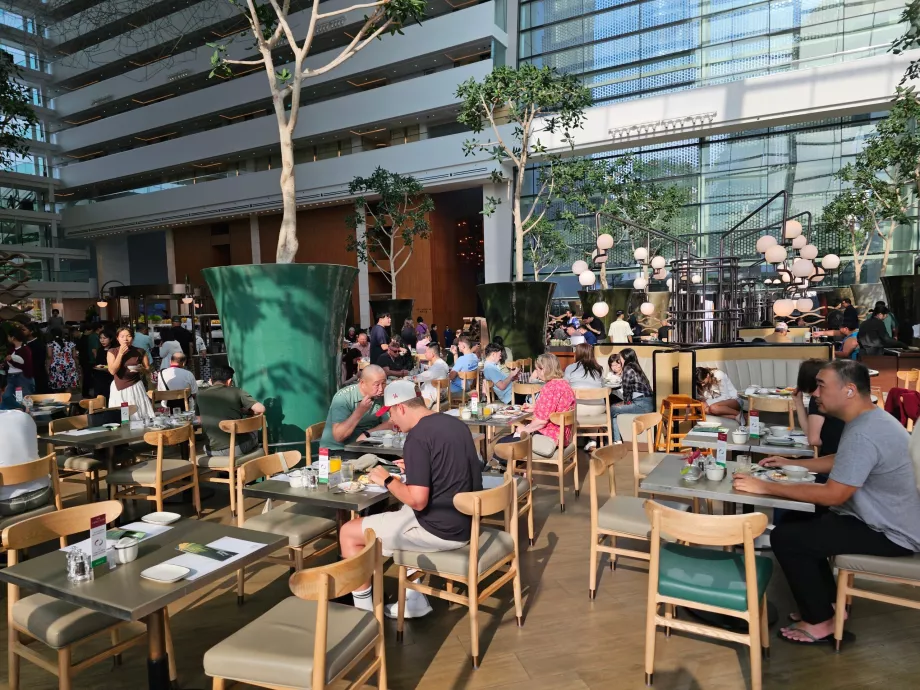 Pusryčiai restorane "Rise