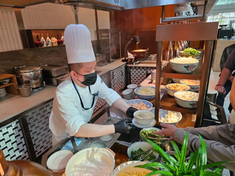 Pusryčiai restorane "Rise