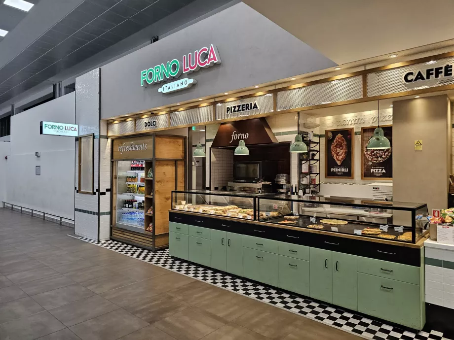 Forno Luca, CFU oro uostas