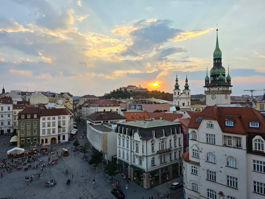 Saulėlydis, matomas iš bokšto balkonų