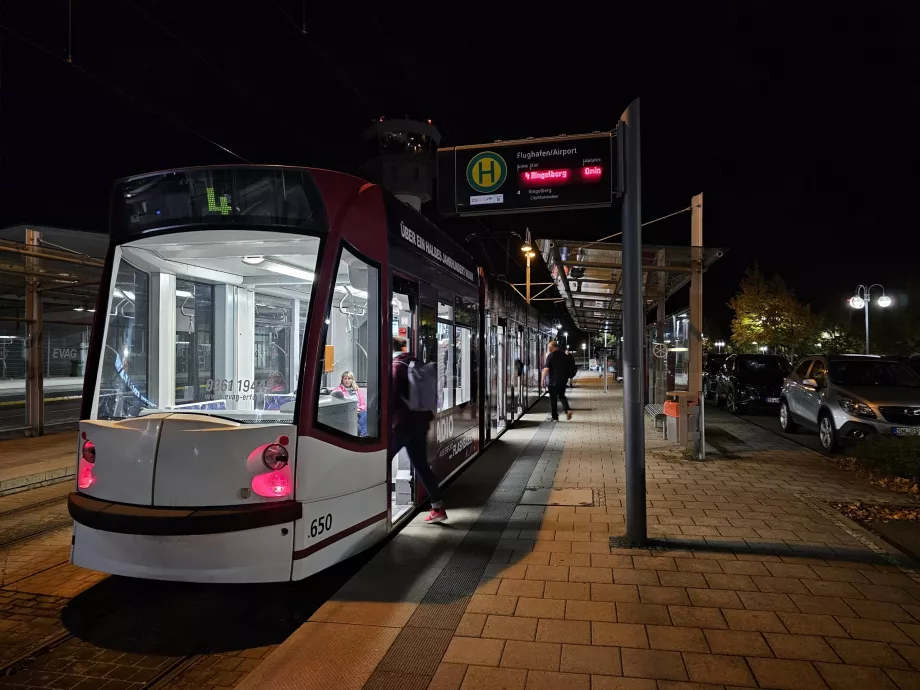 Tramvajus, Erfurto oro uostas