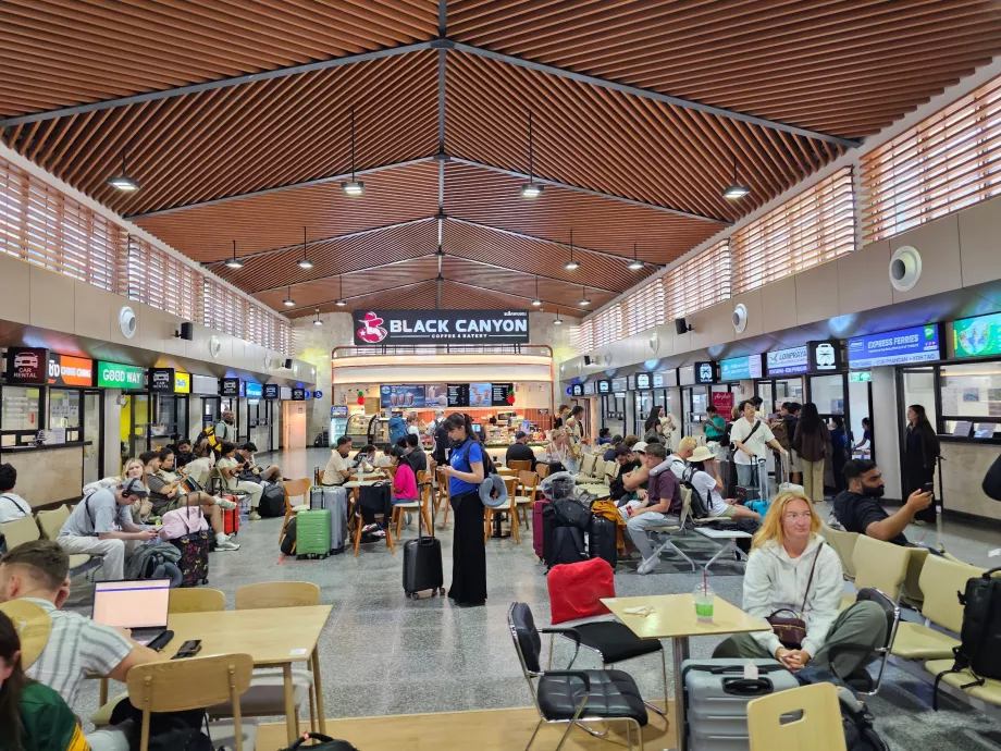 Sausumos transporto terminalas