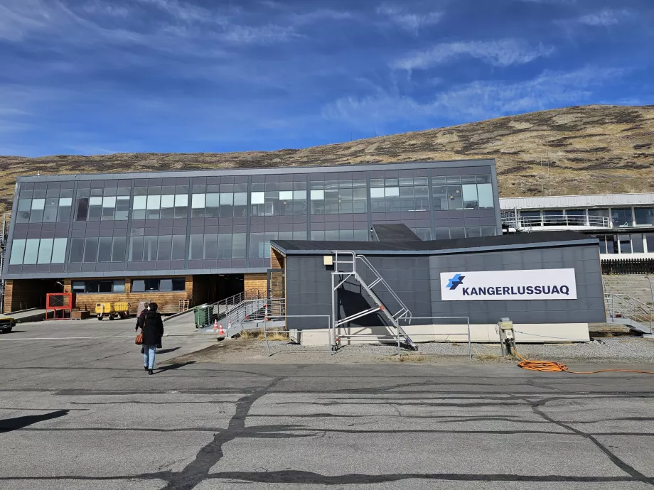 Atvykimas per oro uostą Kangerlussuaq