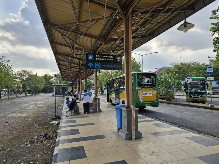 Autobusų stotelė