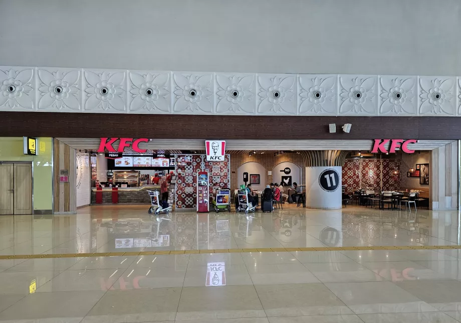 KFC, viešoji dalis