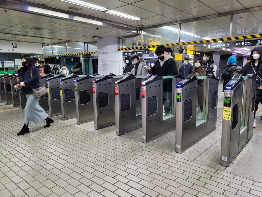 Turniketai metro, Seulas
