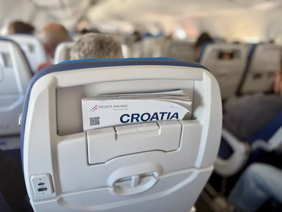 USB įkrovimas sėdynėje