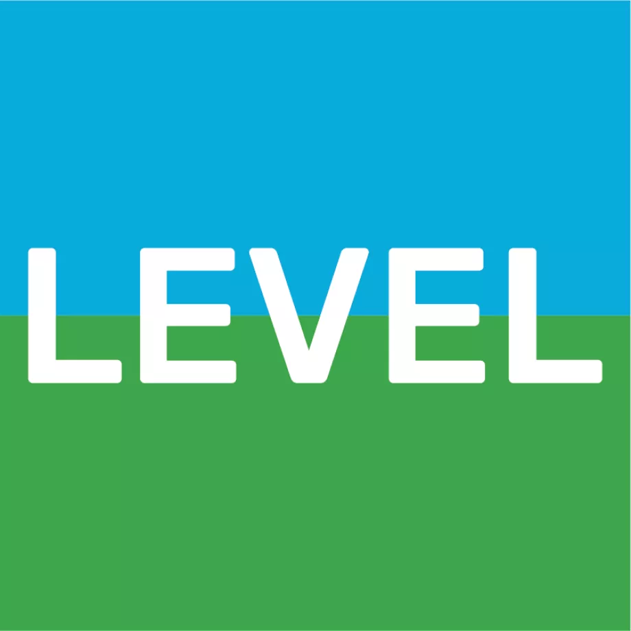 LEVEL logotipas flylevel.com