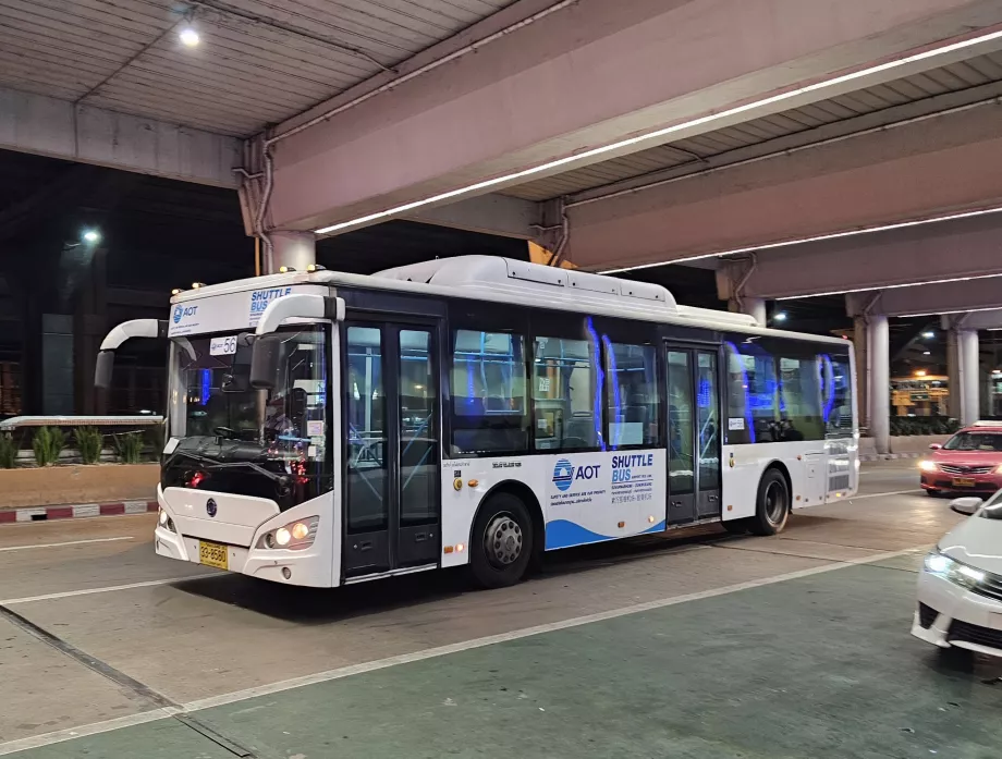 Pervežimas autobusu tarp Don Mueango ir Suvarnabhumio oro uostų