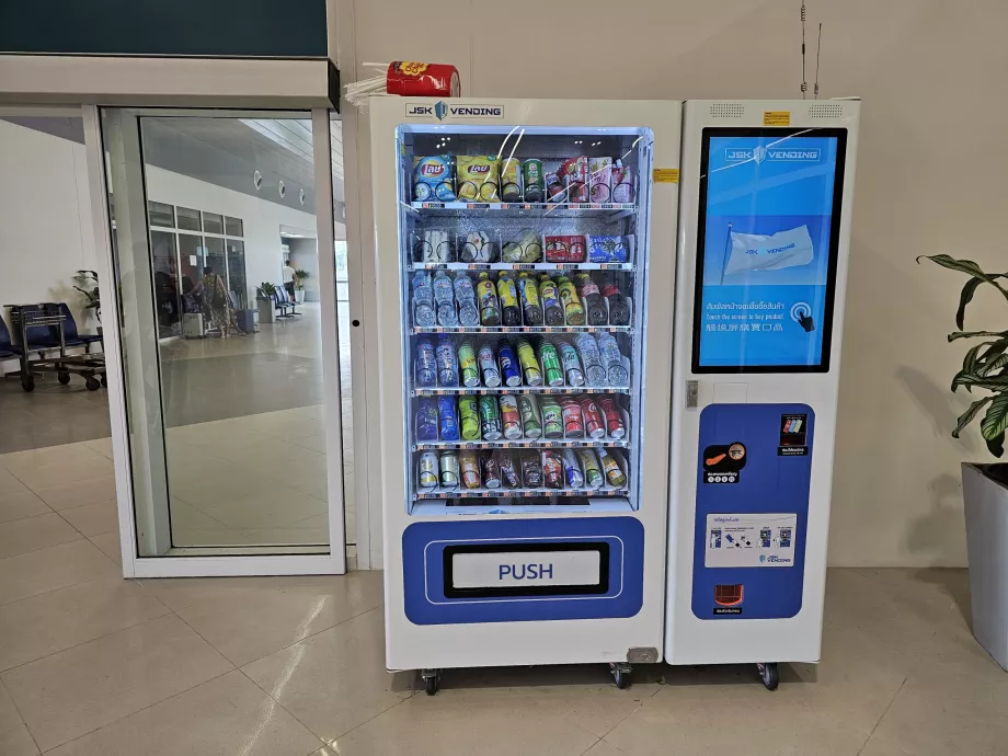 Prekybos automatai, išvykimo salės viešoji dalis