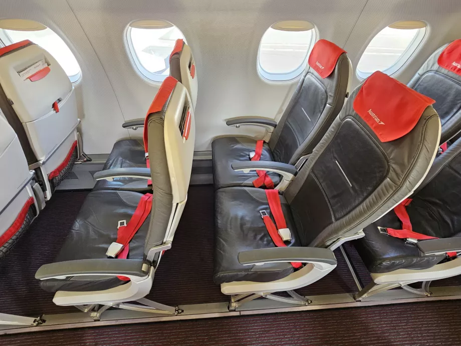 "Embraer E190" sėdynės