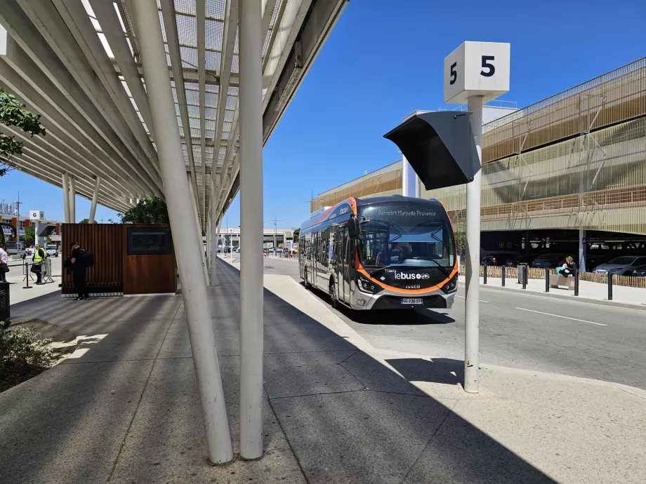 Autobusų kryptis Vitrolles stotis