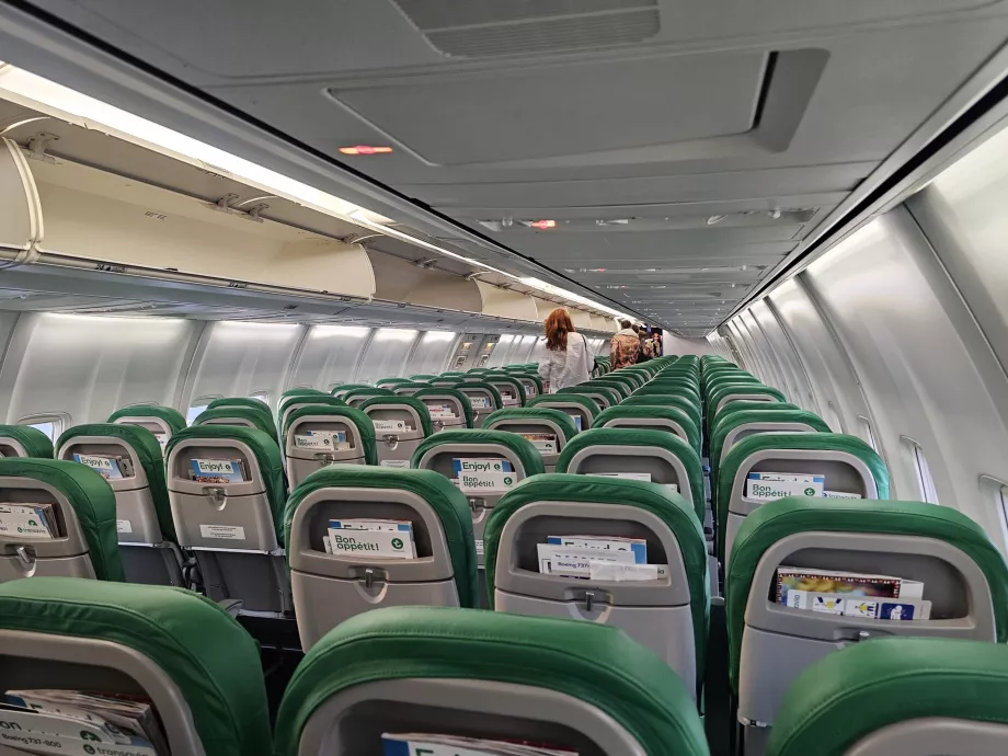 Interjeras, "Boeing 737-800