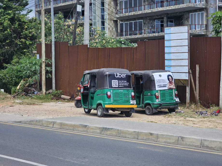 "Uber" tuk tuk