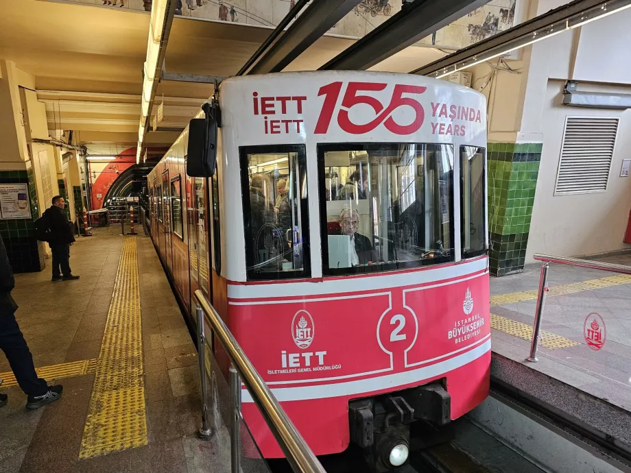 Lynų keltuvas "Tünel