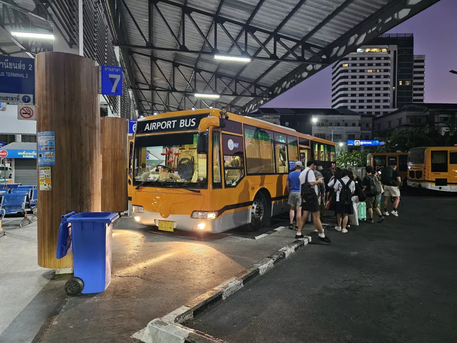 Oro uosto autobusas Puketas