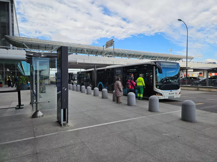 Miesto autobusas į Malagos centrą