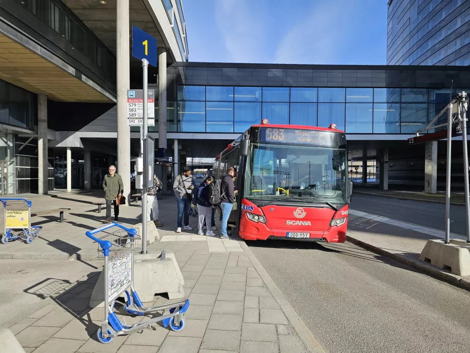 Autobusų stotelės kryptis Märsta