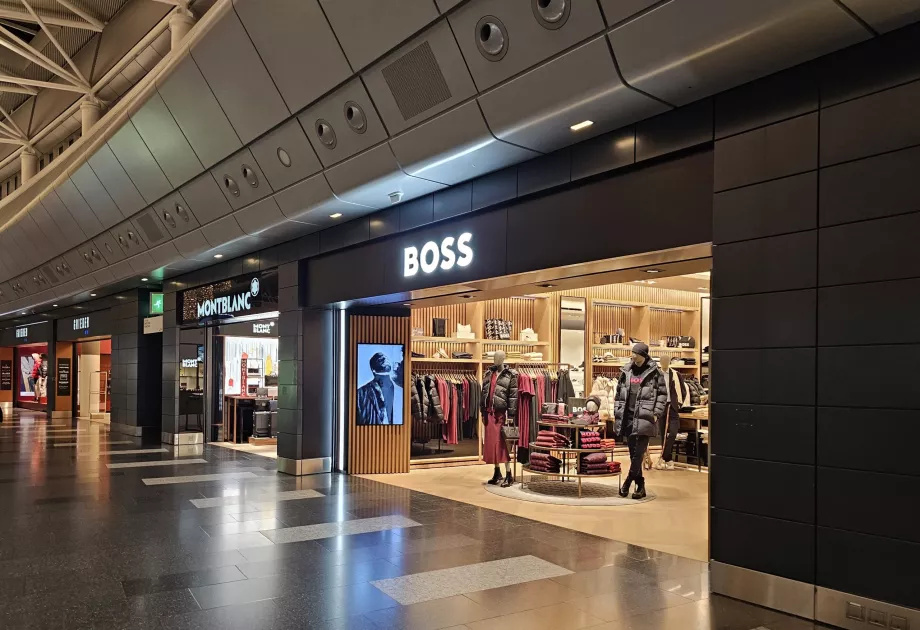 Parduotuvės tranzito zonoje