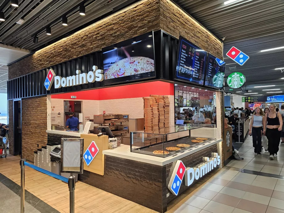"Domino's" ir "Starbucks", tranzito zona