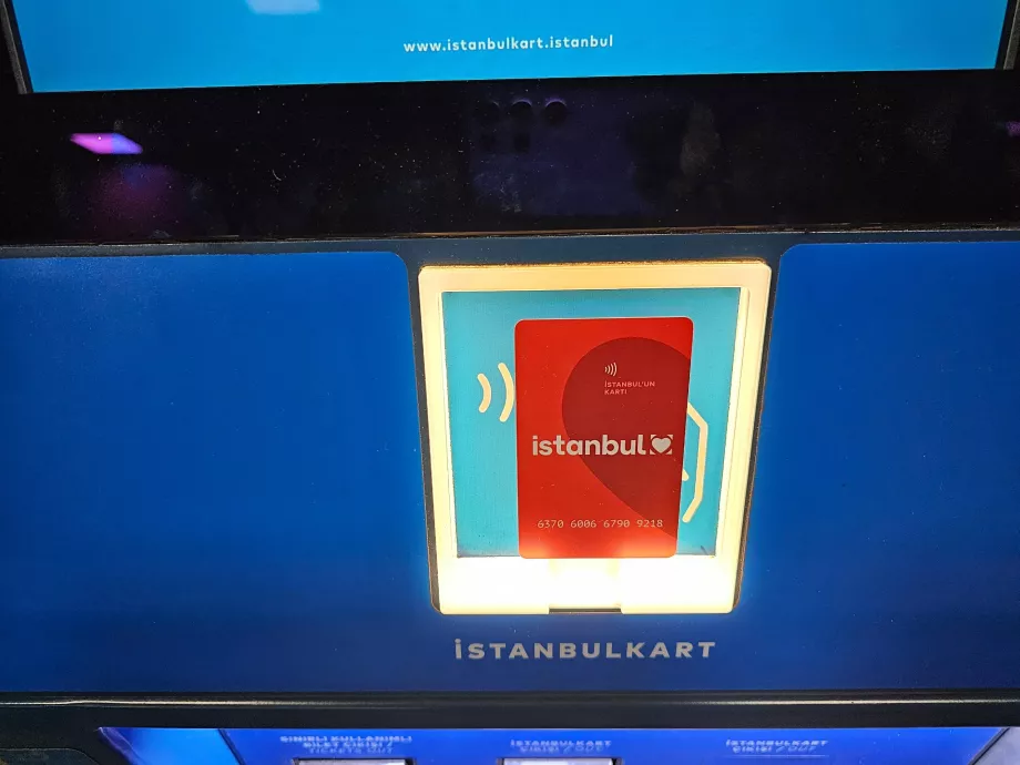 "IstanbulKart" įkrovimo mašina