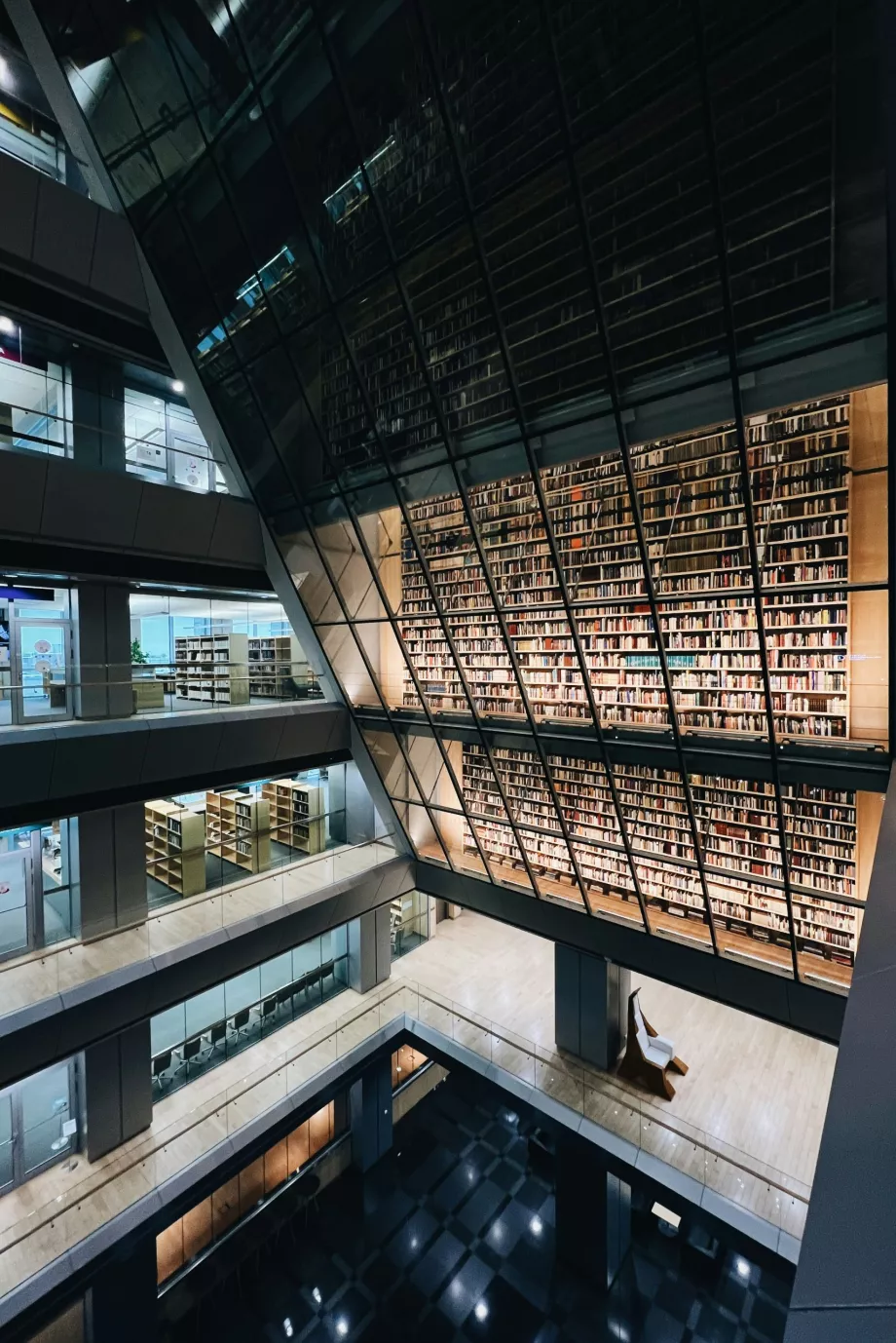 Latvijos nacionalinės bibliotekos interjeras