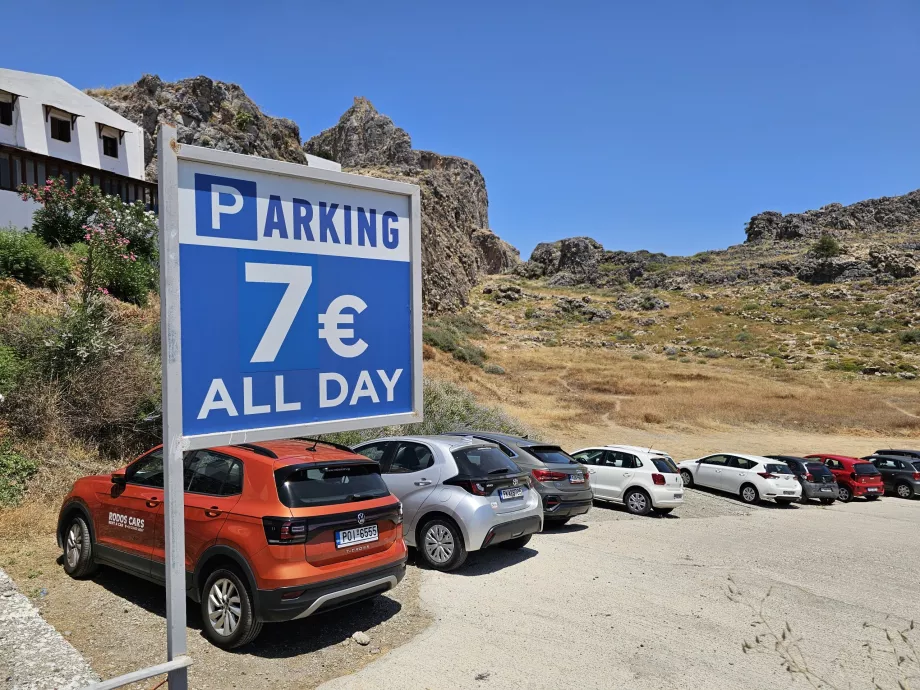 Automobilių stovėjimo aikštelė Lindos