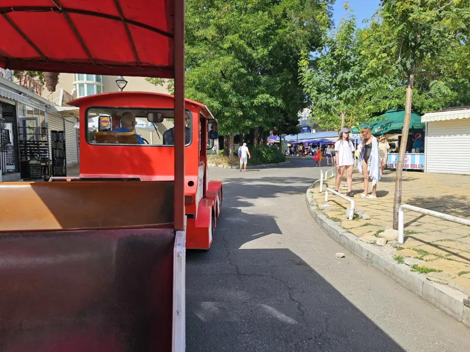 Kelionė turistiniu traukiniu