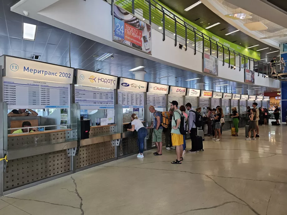 Bilietų kasos centrinėje autobusų stotyje