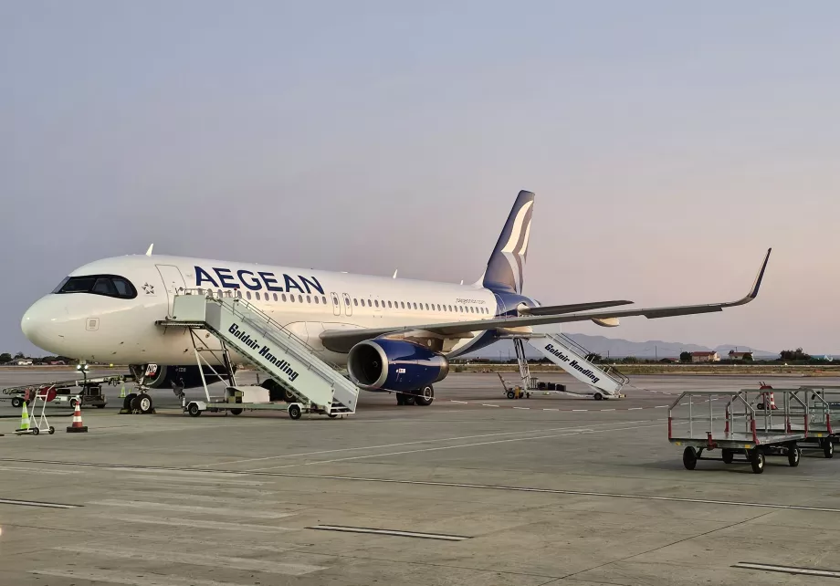 "Airbus A320" Rodo oro uoste